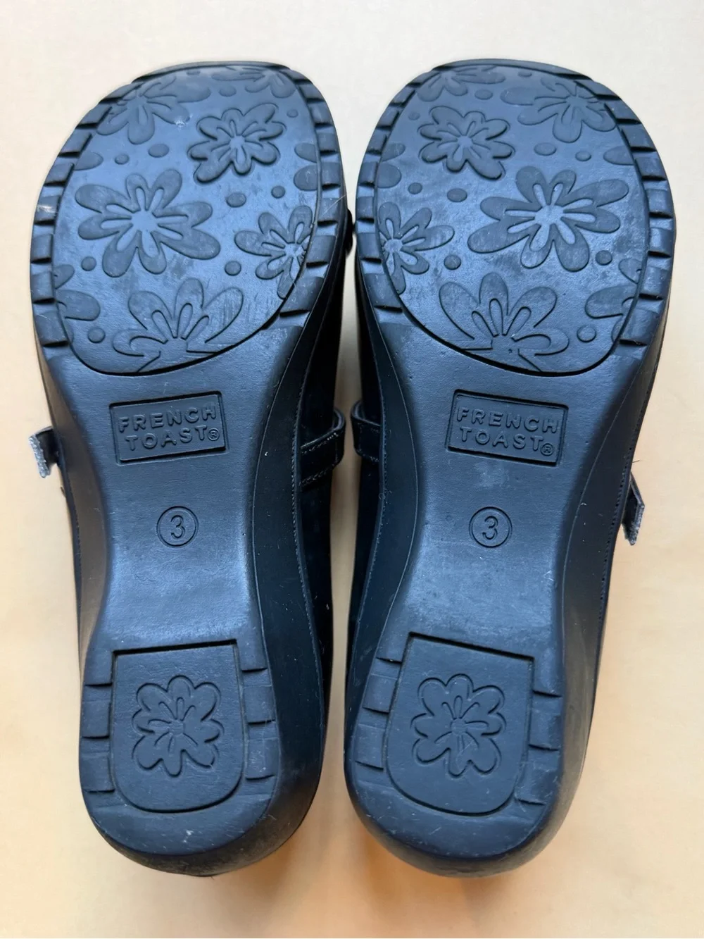 French Toast Girls Black Mary Jane Dress Shoes Bow Buckle Size 3